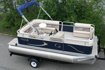 New 16 ft pontoon boat-- Factory Direct