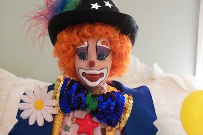 TWINKLES THE CIRCUS CLOWN DOLL By The Danbury Mint
