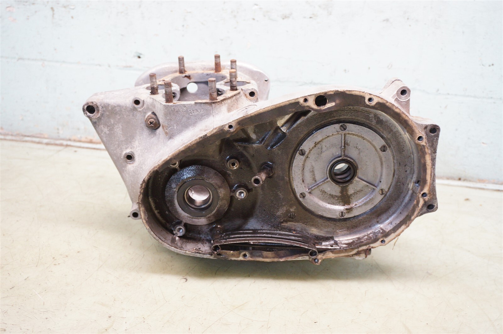1966 Triumph engine cases Tr6c Tr6 nice 650 *2608 海外 即決