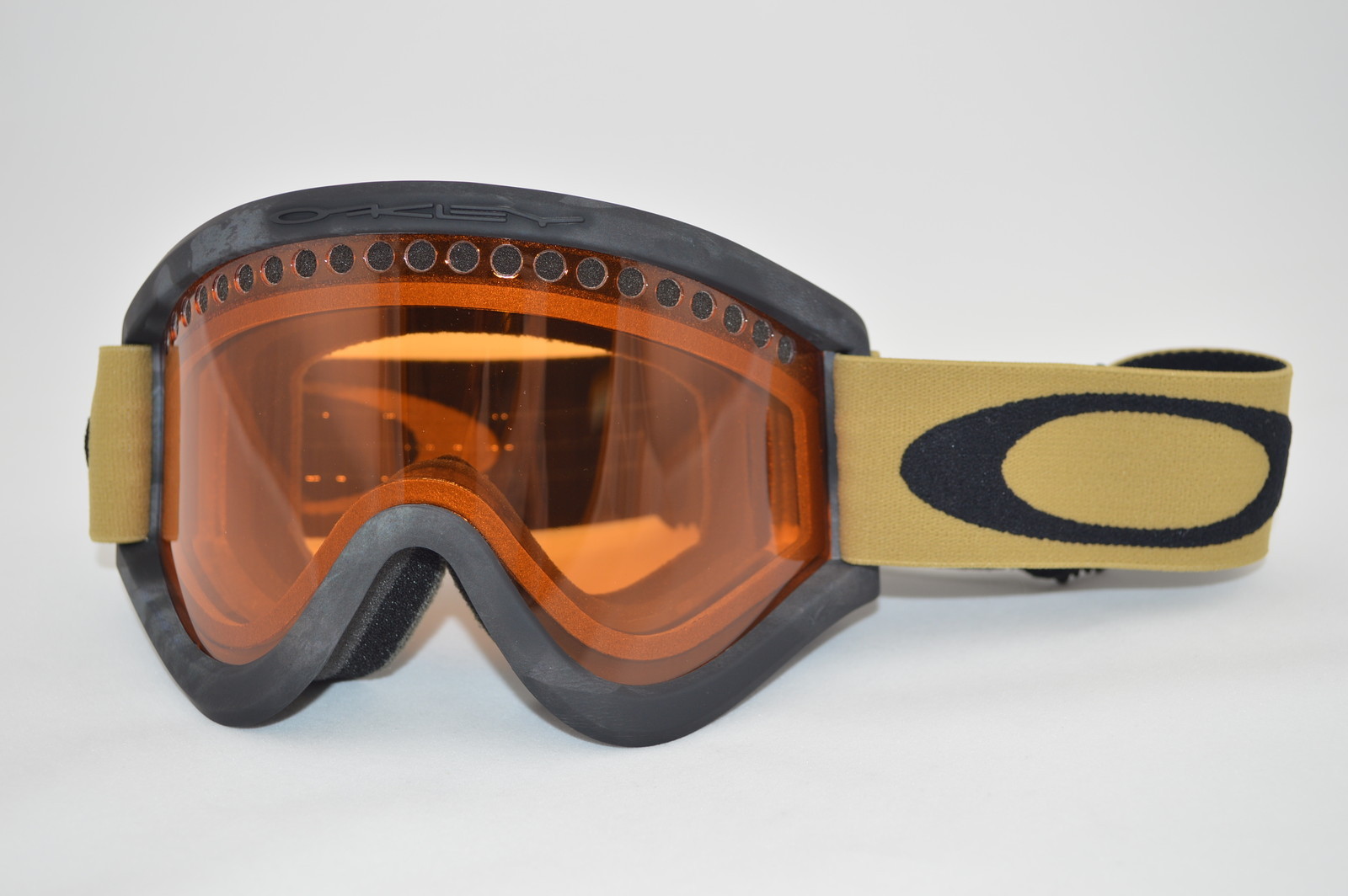 oakley e frame goggles