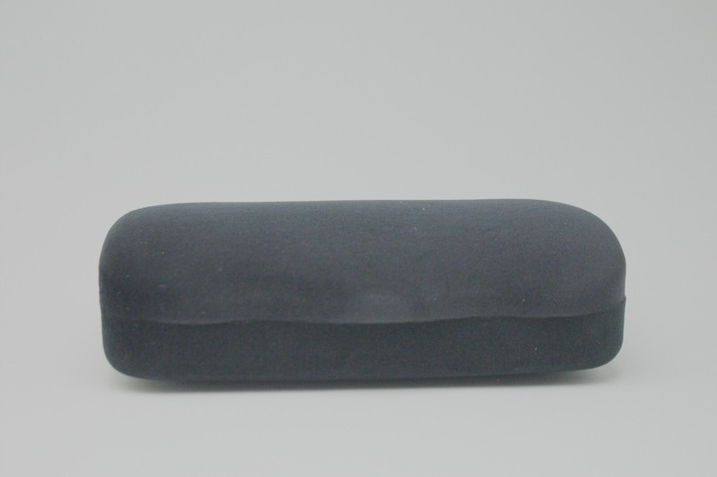 NEW GUCCI BLACK VELVET LARGE CASE EYEGLASSES SUNGLASSES CASE  display picture 1