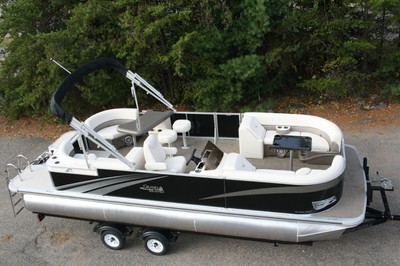 Stay safe-Were open-New 24 ft Entertainer