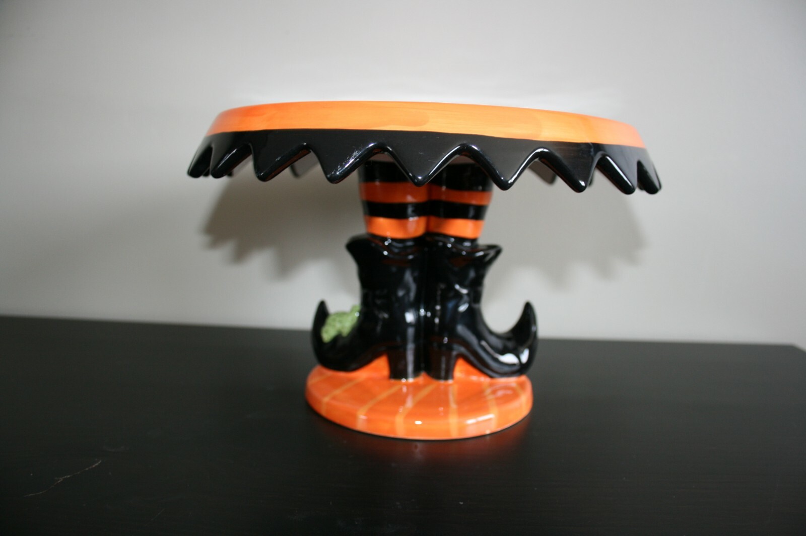 Magenta Witch Boots Pedestal Cake Dessert Stand ORANGE & BLACK Halloween