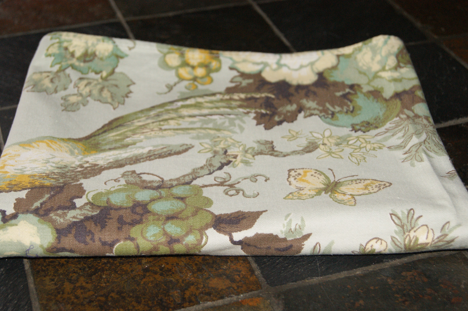 Beautiful Print Tablecloth - Floral & Bird Design - 38