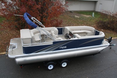 New 2485 Tahoe/Grand Island Tmltz Cruise pontoon boat with 115 and trailer