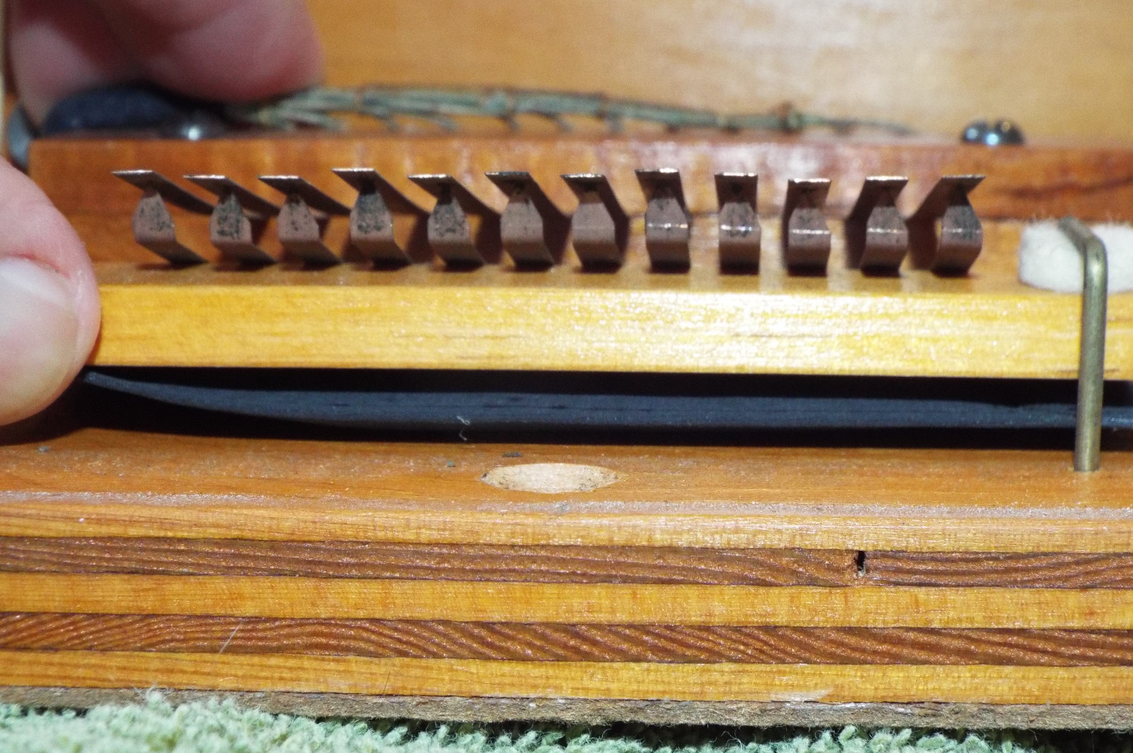 12 Note Pipe Organ Electro-pneumatic Offset Windchest Relay Switch ca. 1950