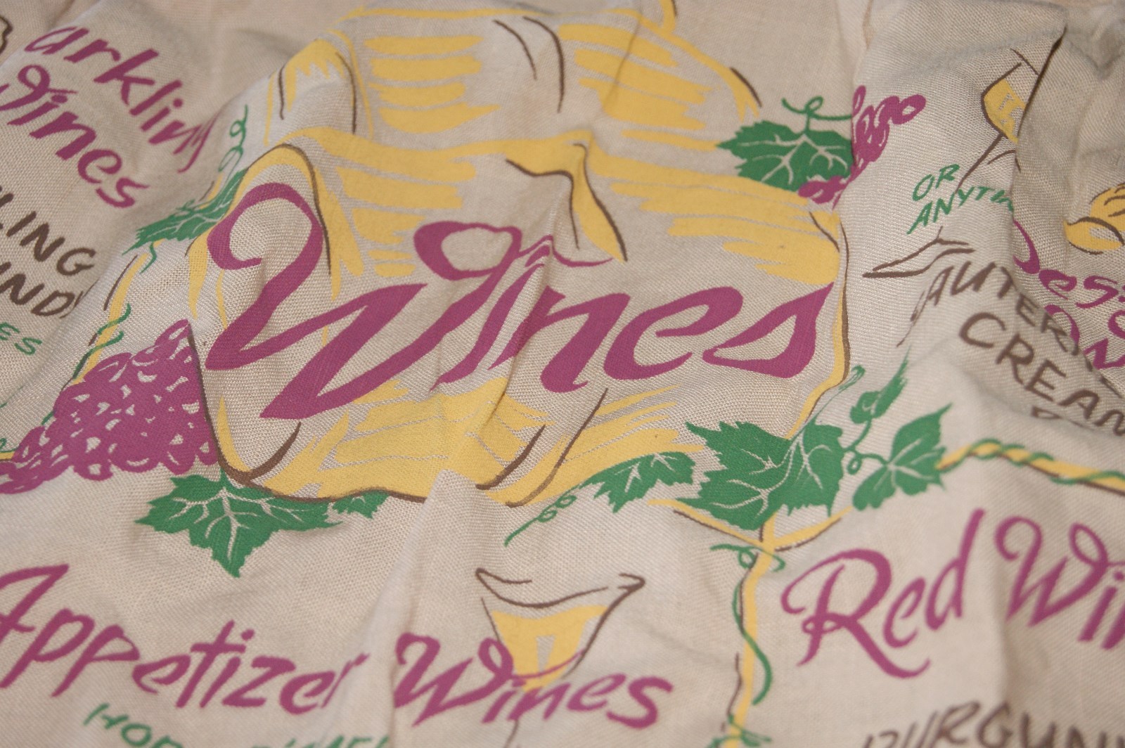 Print Printed Half Apron - by Colonial Aprons - Wine Theme - NOS with Tags