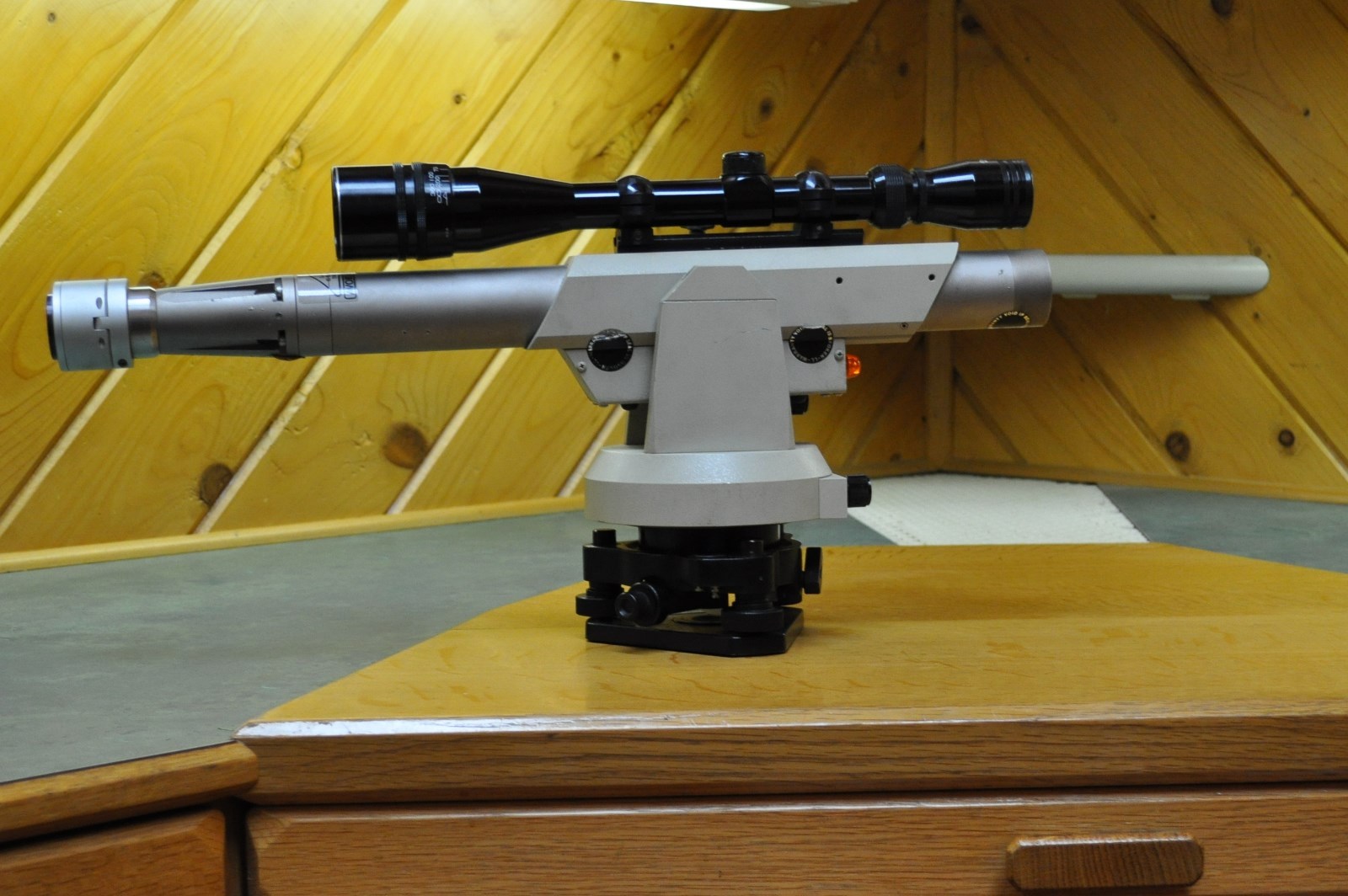 Line Laser / LaserLine T2000 Alignment Laser   Make an Offer