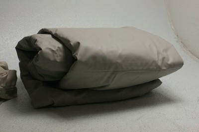 Serta Raised Queen Air Mattress with Never Flat air pressure Pump ST840017