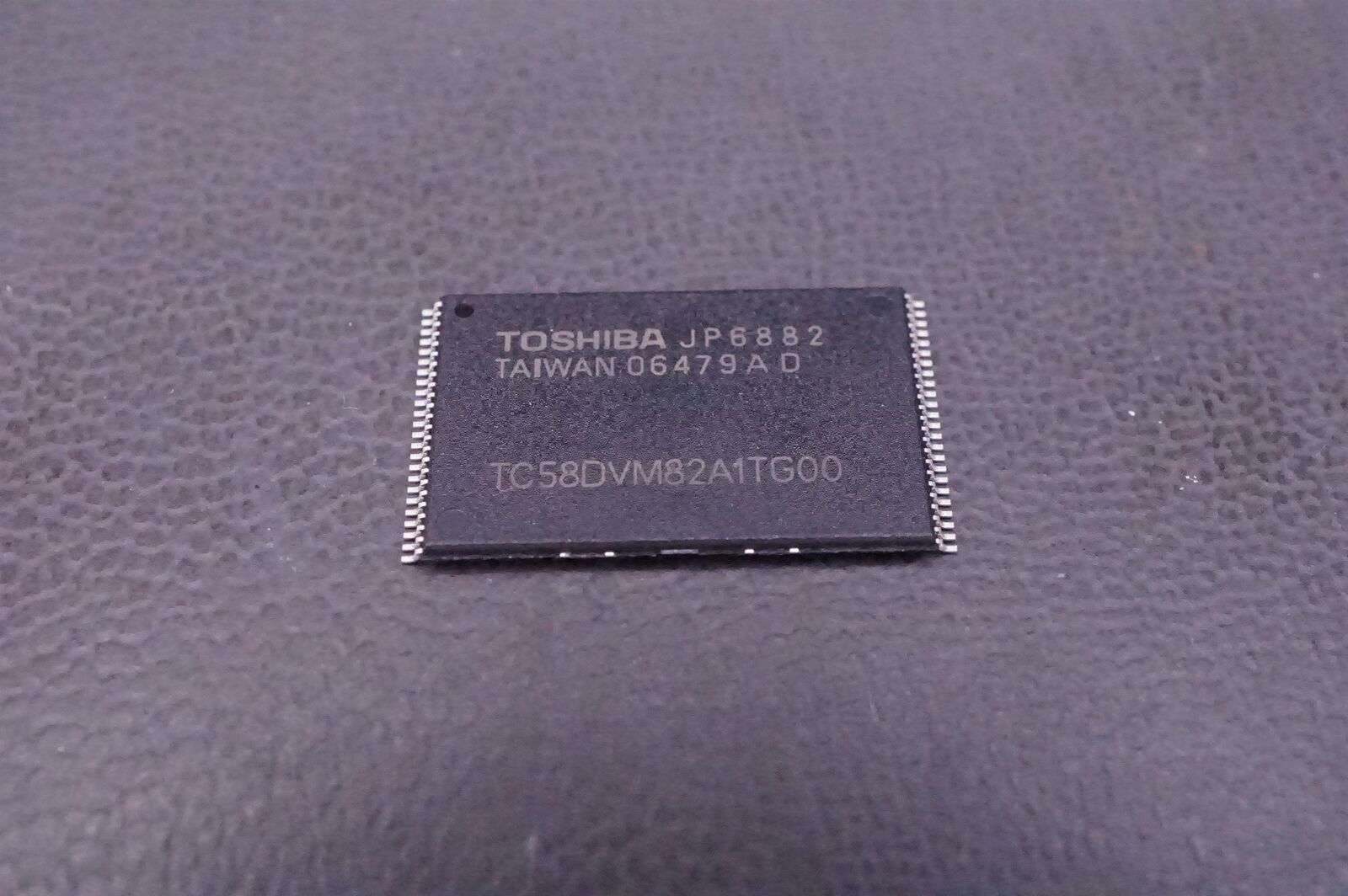 TC58DVM82A1TG00 Toshiba 256Mb NAND EEPROM Memory 32M x 8 SMT TC58DVM82A1TG00 Toshiba 256Mb NAND EEPROM Memory 32M x 8 SMT