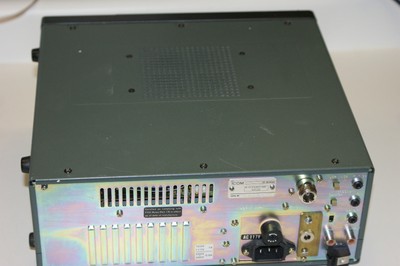 Icom IC-R7000 VHF/UHF Communications Receiver. Tested.