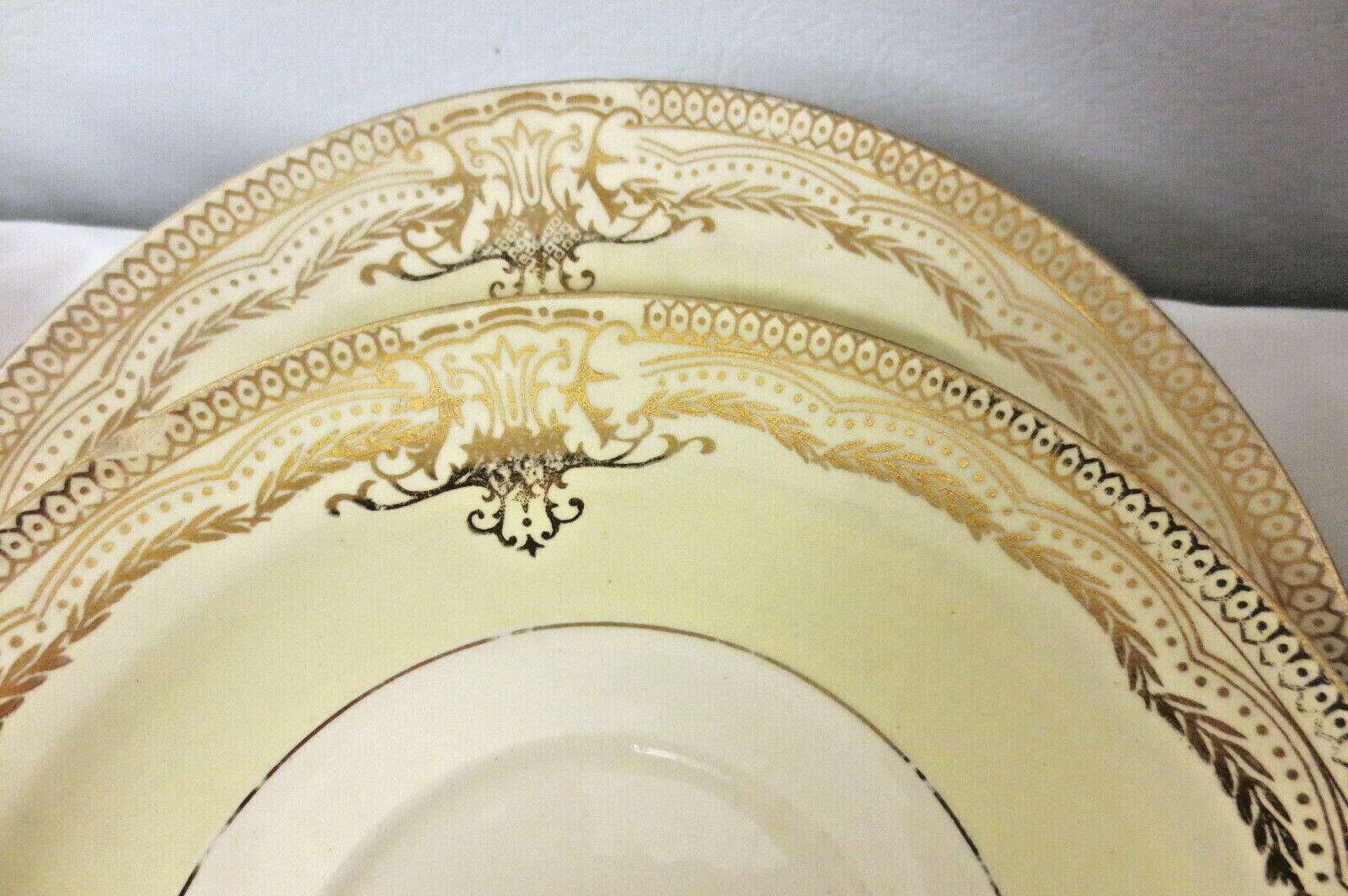 Lot 10 Edward M Knowles USA Hostess Replacement Saucers