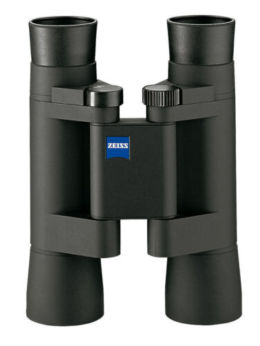 Carl Zeiss Jena Dekarem 10x50 Binoculars - fully working Carl Zeiss Jena Dekarem 10x50 Binoculars - fully working