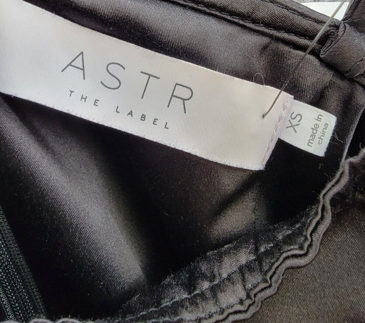 ASTR the Label Aubrielle Dress Women's XS Black Cowl Neck Sleeveless Lined Zip - Picture 8 of 16