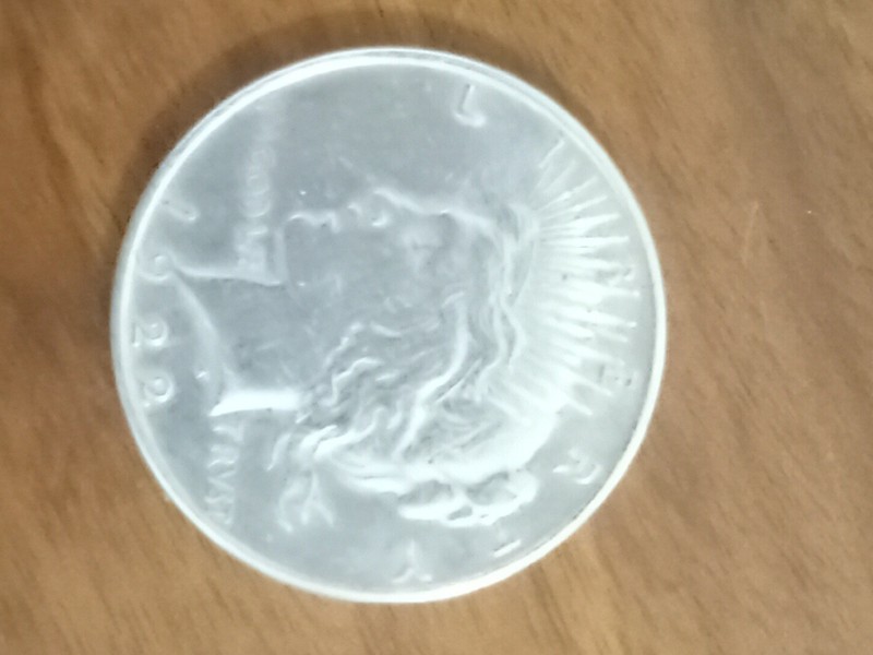 1922 peace silver dollar Denver Mint Excellent Condition