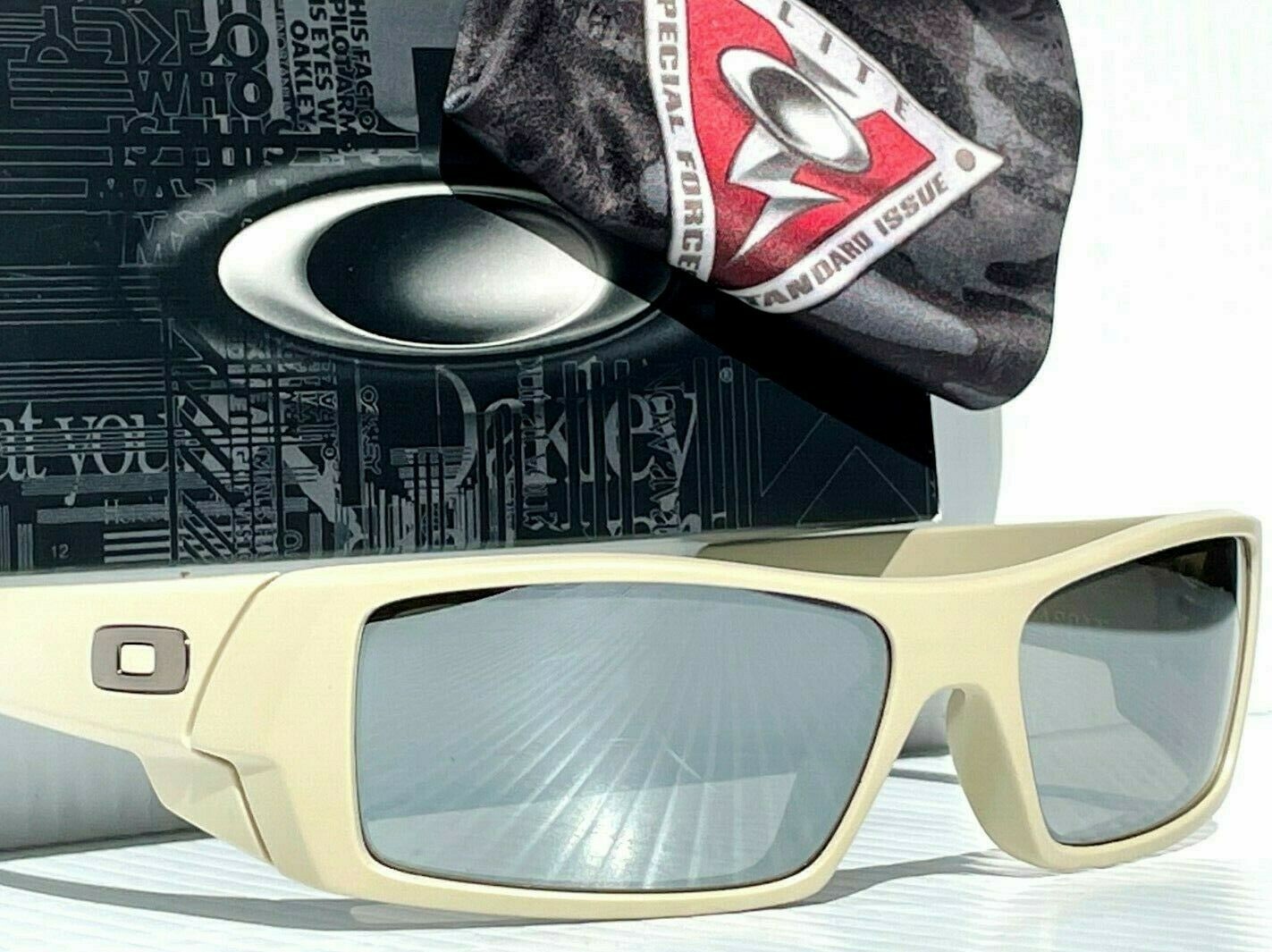 NEW Oakley GASCAN DESERT Tan w POLARIZED Galaxy Chrome