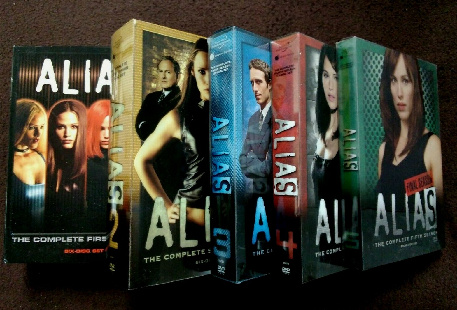 AILIAS シーズン1〜5 全巻 Amazon.co.jp: エイリアス シーズン1～5までの完結 コンプリート