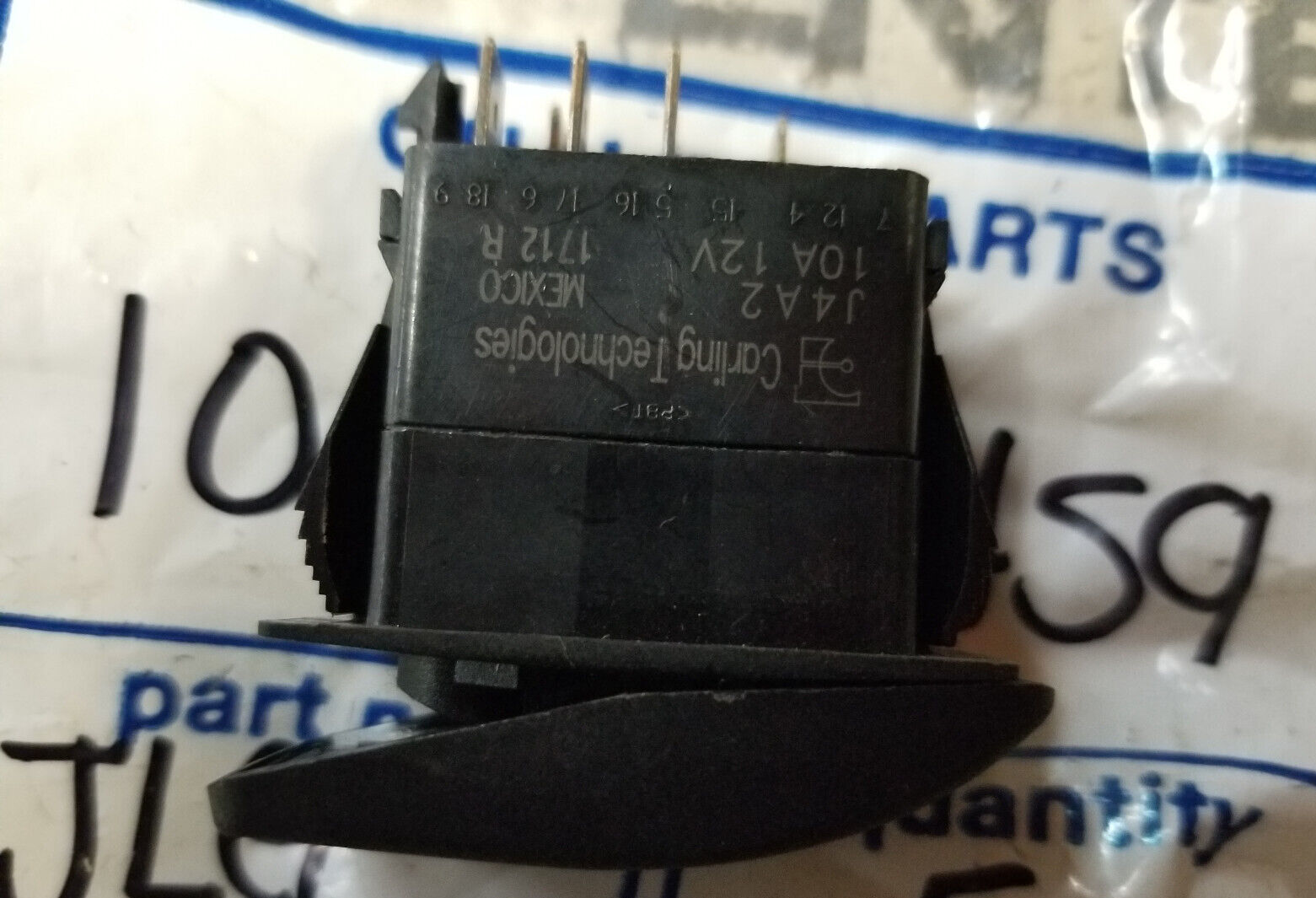 1001090459 JLG ROCKER SWITCH - Picture 6 of 6