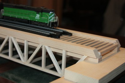 HO handmade (USA)  dbl wide  hardwood trestle bridge 24