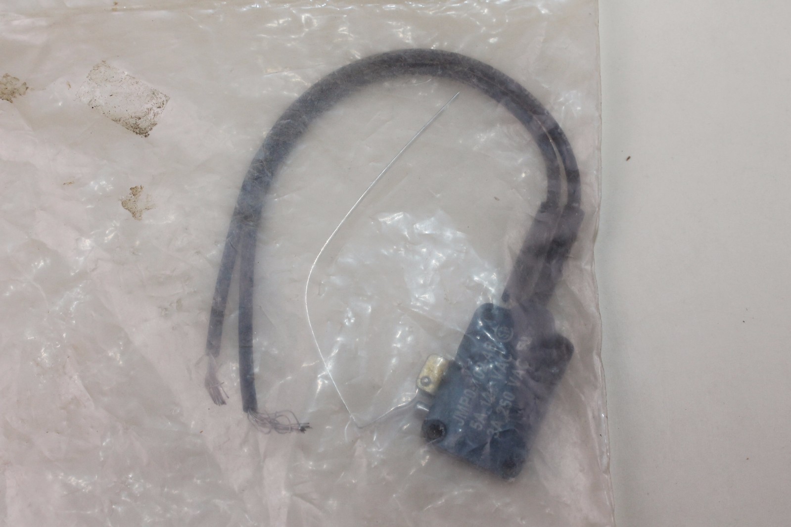 Reznor 013925 Venter Sail Switch JMP0-102-4B NOS | Columbus Electric Mfg.