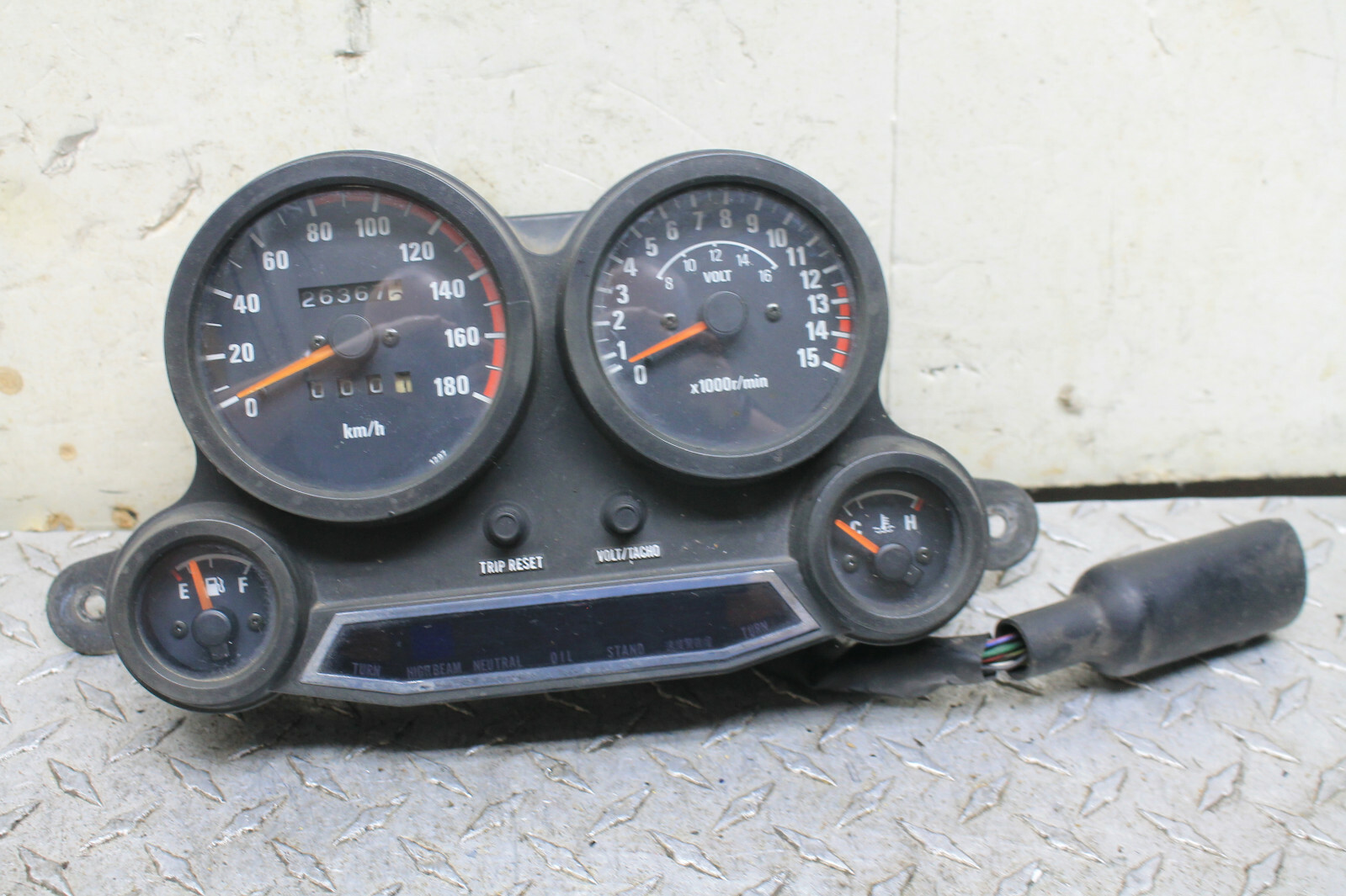 RPM菅 GPZ400R RPM菅 GPZ400R 1985 Kawasaki GPZ400R GPZ 400 Ninja Meter