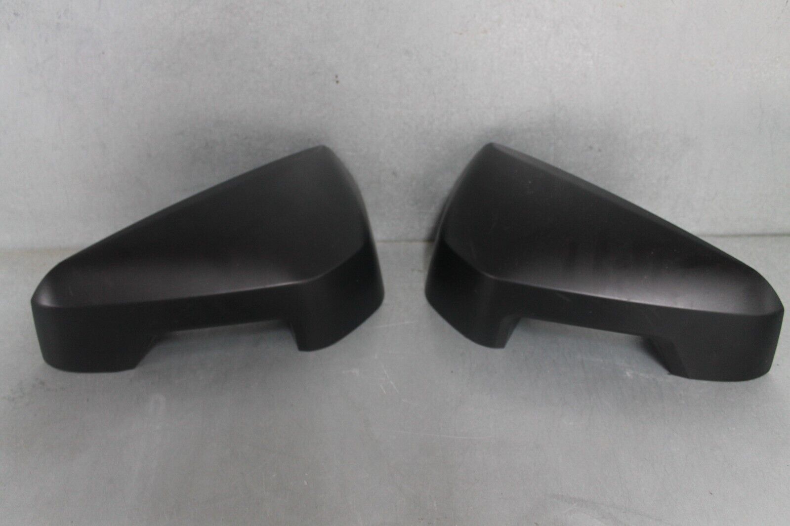 Nice Triumph Tiger 600 Right & Left Pannier Infill 9501007 9501008 Nice Triumph Tiger 600 Right & Left Pannier Infill 9501007 9501008