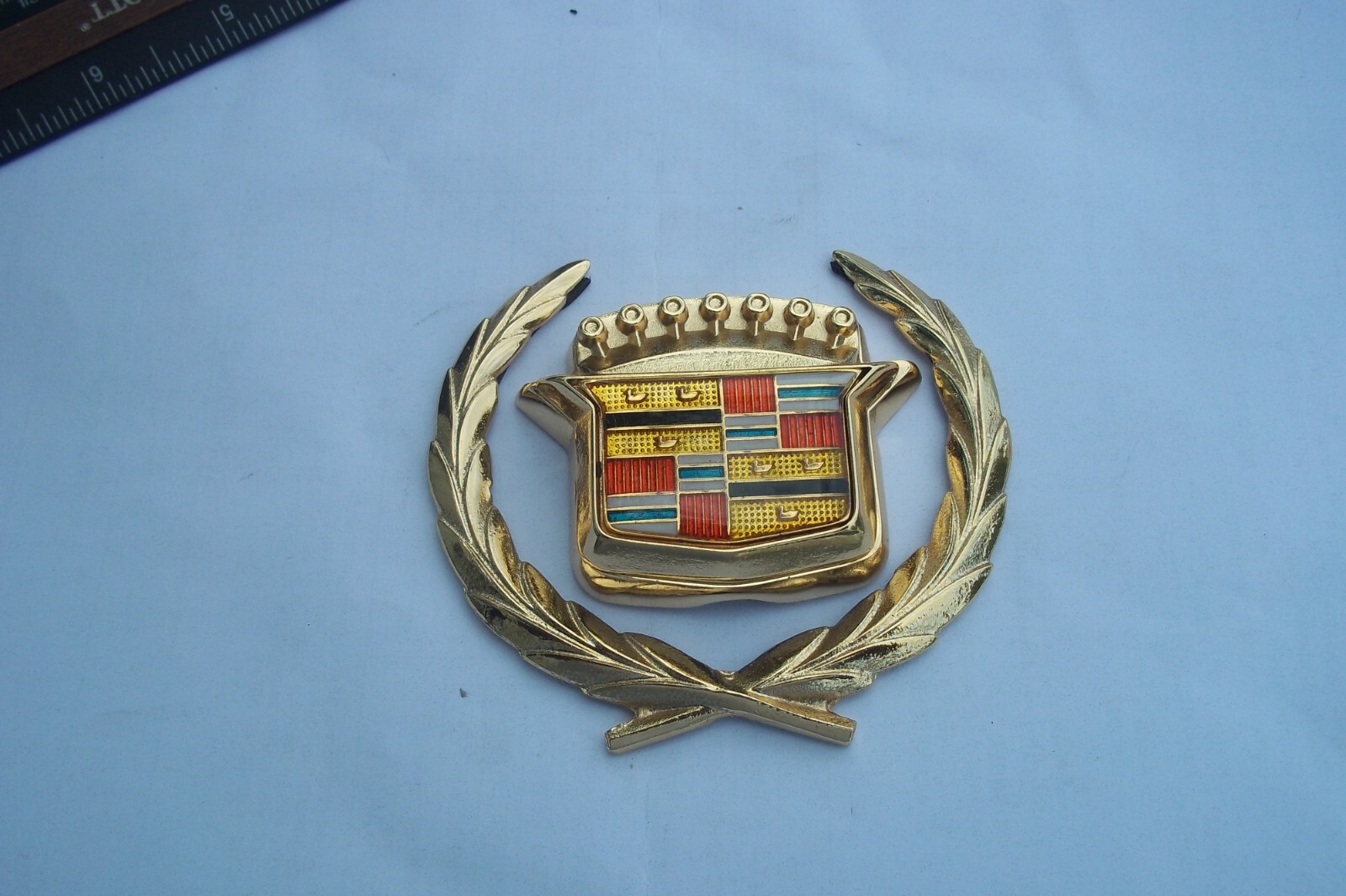 金メッキゴールドキャデラック NEW 80-96 Cadillac Models GOLD Trunk Lock Swing Emblem | eBay