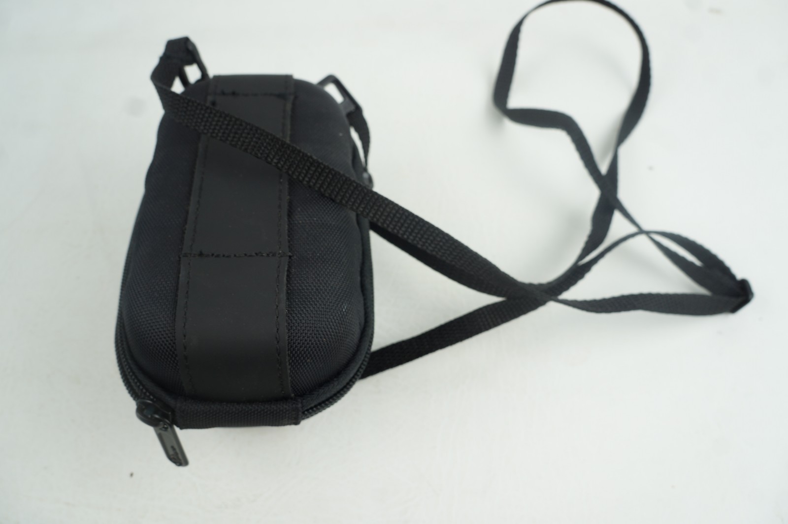 LowePro Digital Camera Case w/ Strap- Small Black