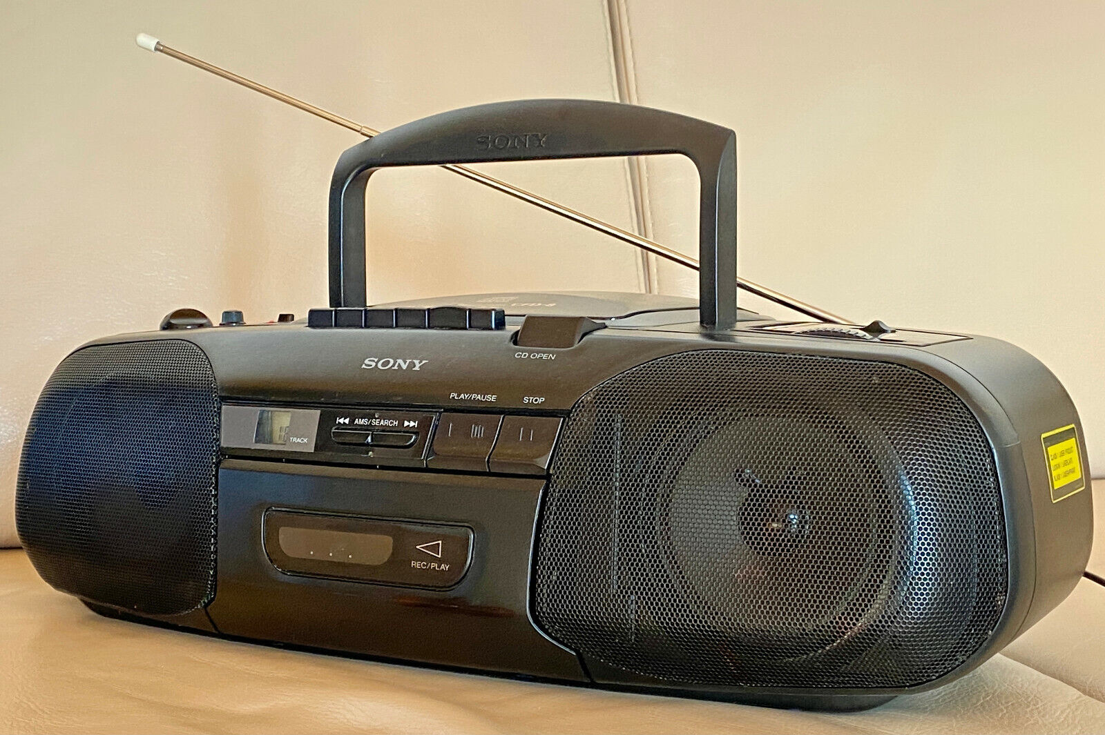 SONY CFD-8 Stereoanlage CD Radio Kassetten Recorder Ghettoblaster Boombox