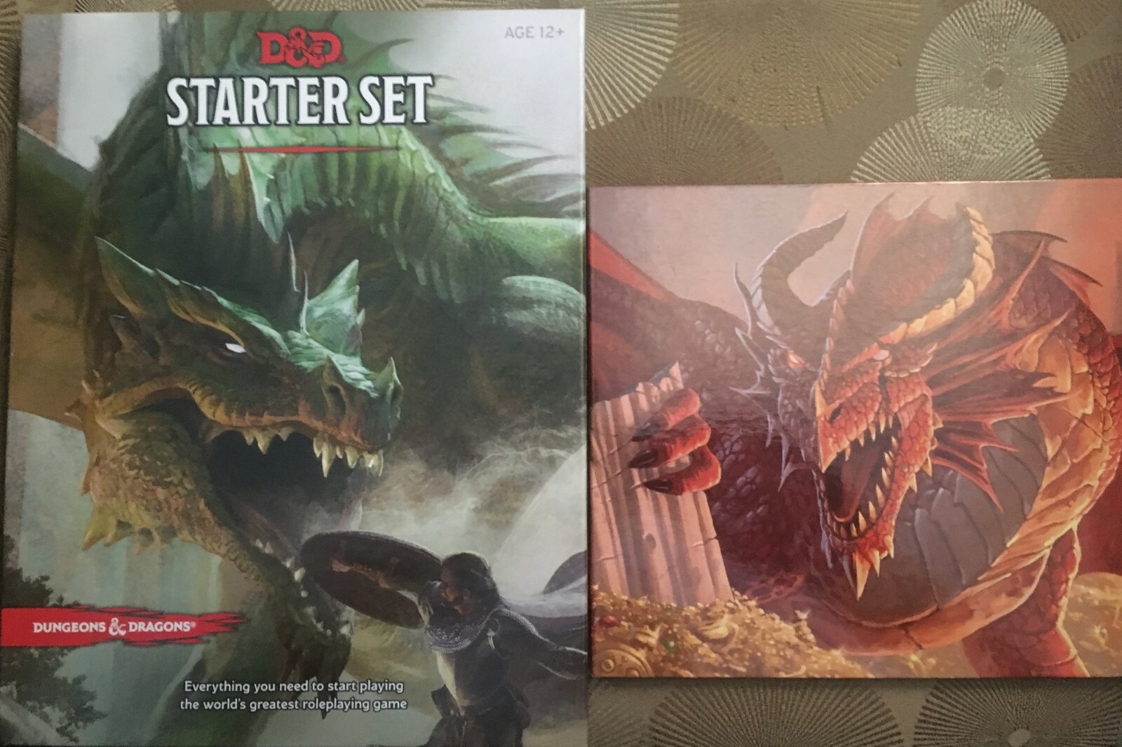 Dungeons and Dragons 5e Adventure Lot of 11 modules and 2 Dungeon Master screens