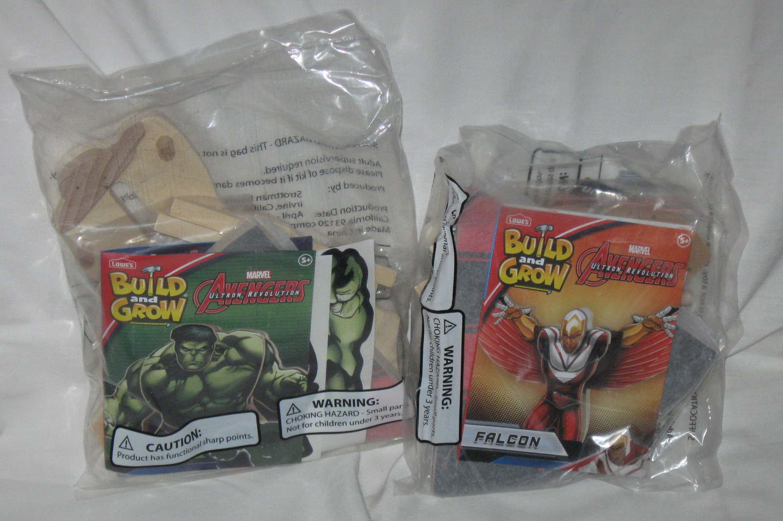 (4pc) Lowe's Build & Grow Kits Marvel Avengers Hulk,Falcon + 2 Build Cert. NIP