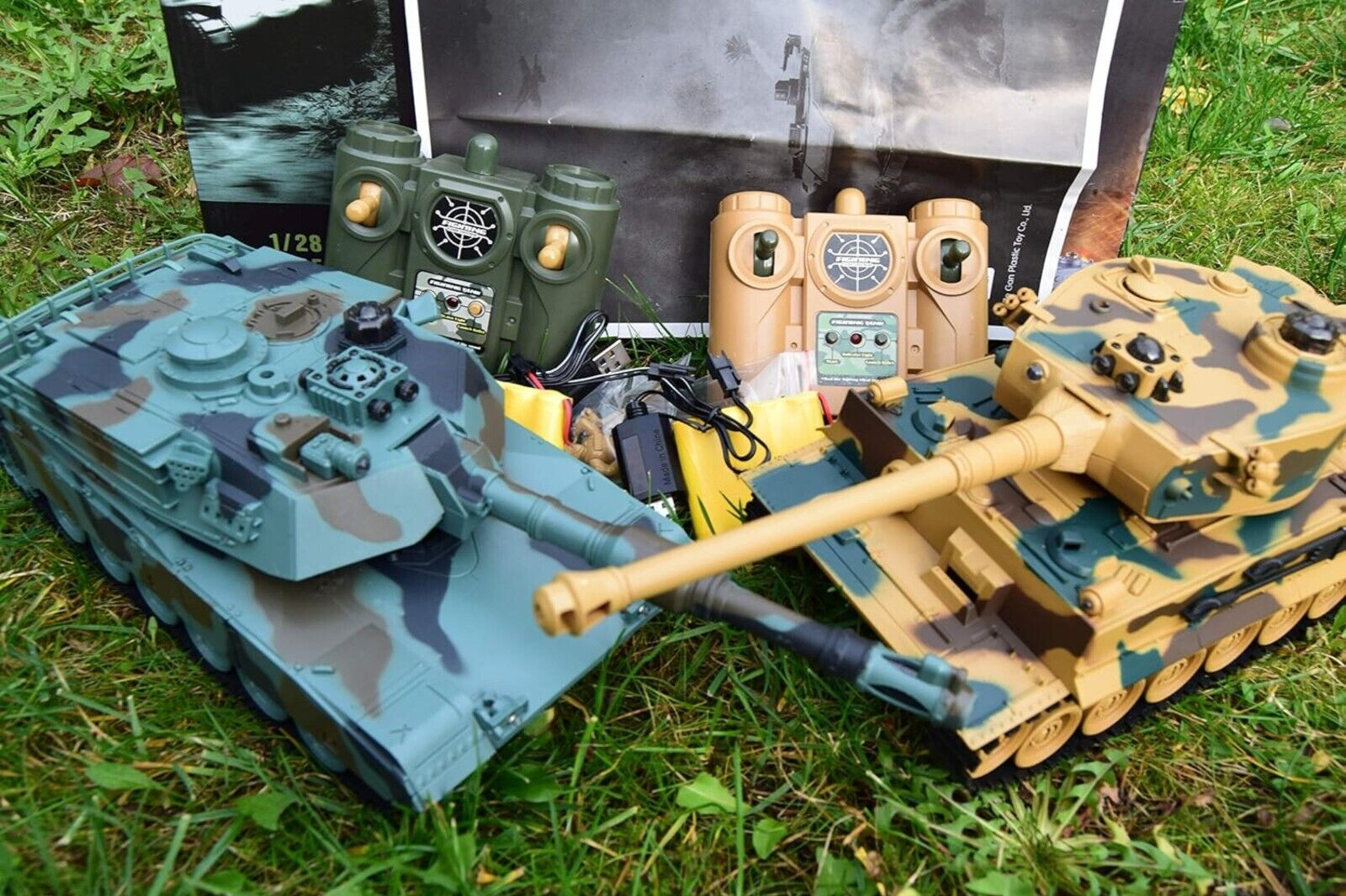 M1A2 ABRAMS RCバトルタンク + TIGER I ジャンク Large RC Twin Battle Tank Radio Remote Control Tank M1A2 Vs