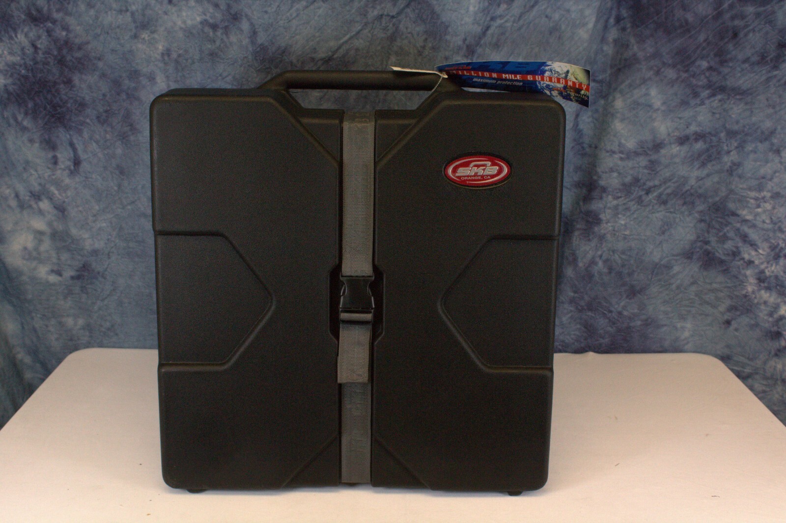 SKB   ユニバーサルミキサーケース-17x17” SKB Molded Mixer / Utility Case 1skb-r1717 B-Stock | eBay