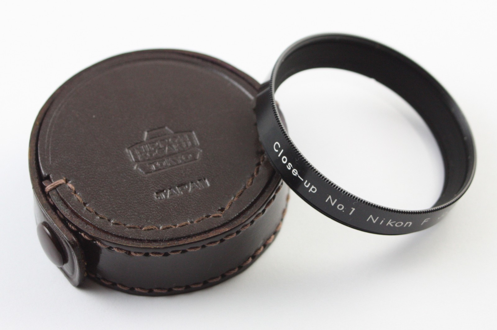 Nippon Kogaku Nikon - No. 1 Close-up Filter With Leather Nippon Kogaku Nikon - No. 1 Close-up Filter With Leather