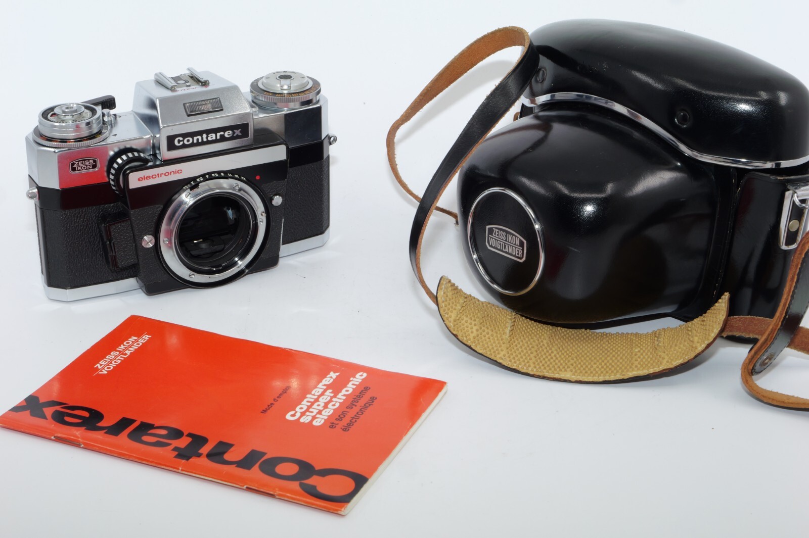 Zeiss Ikon Contarex Super Electric camera. Zeiss Contarex