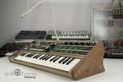 Korg Microkorg / S Wood Real Wood Stand Sidepanel Desktop
