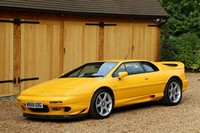 Lotus Esprit Twin-Turbo V8 GT, 2000. Norfolk Mustard yellow