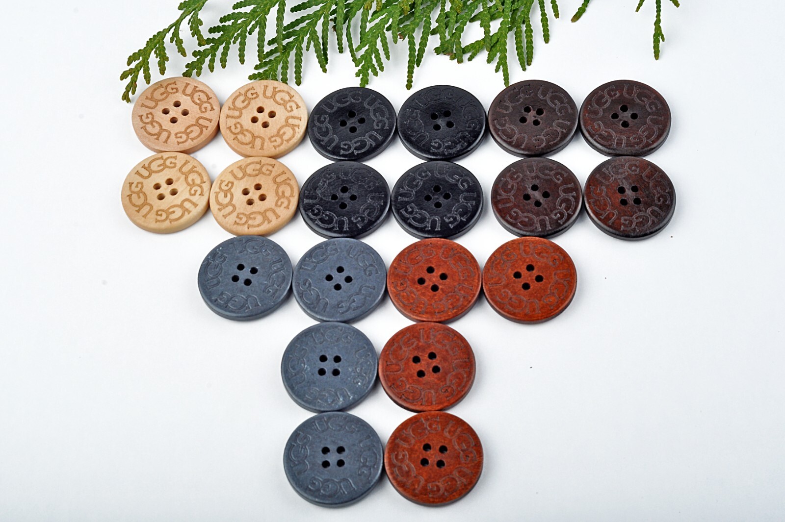 4 NEW UGG REPLACEMENT WOOD BUTTONS Adult / Choose color