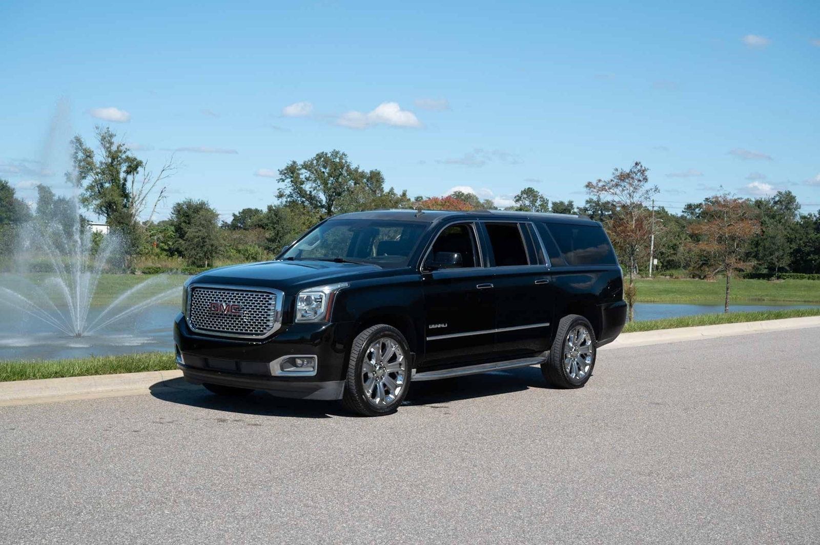 2015 GMC Yukon XL Denali 6.2 Liter V8 4x4 Black