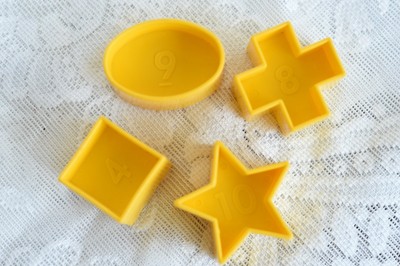 Vintage Tupperware Shape O Ball Extra Replacement Pieces #4, 8, 9, 10 (R)