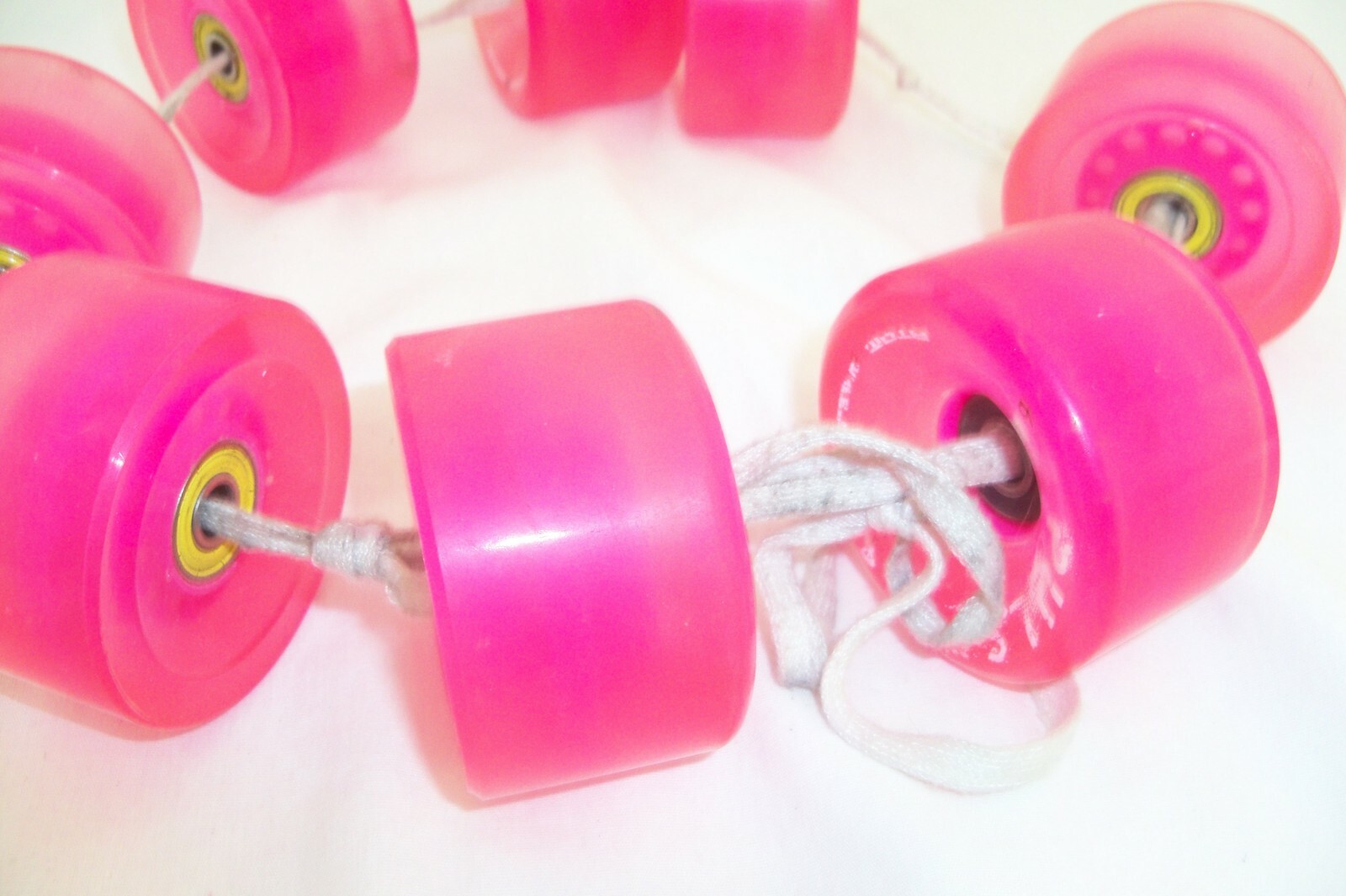 Set Of 8 Pulse Pink Outdoor Roller Skate Wheels 65 MM