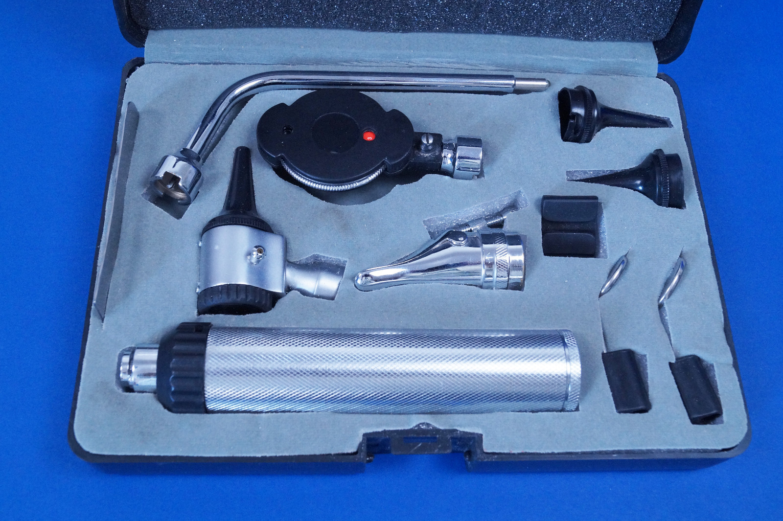 Diagnostikset Otoskop Ophthalmoskop Augen Nasal Kehlkopf 13 teiliges Set