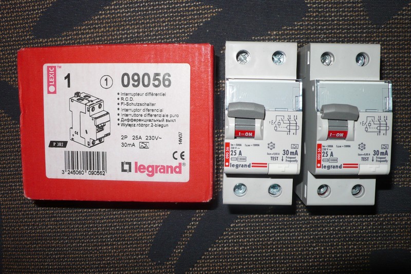 Interrupteur Differentiel 25a 30ma, Type A, 09056 Legrand 25amperes