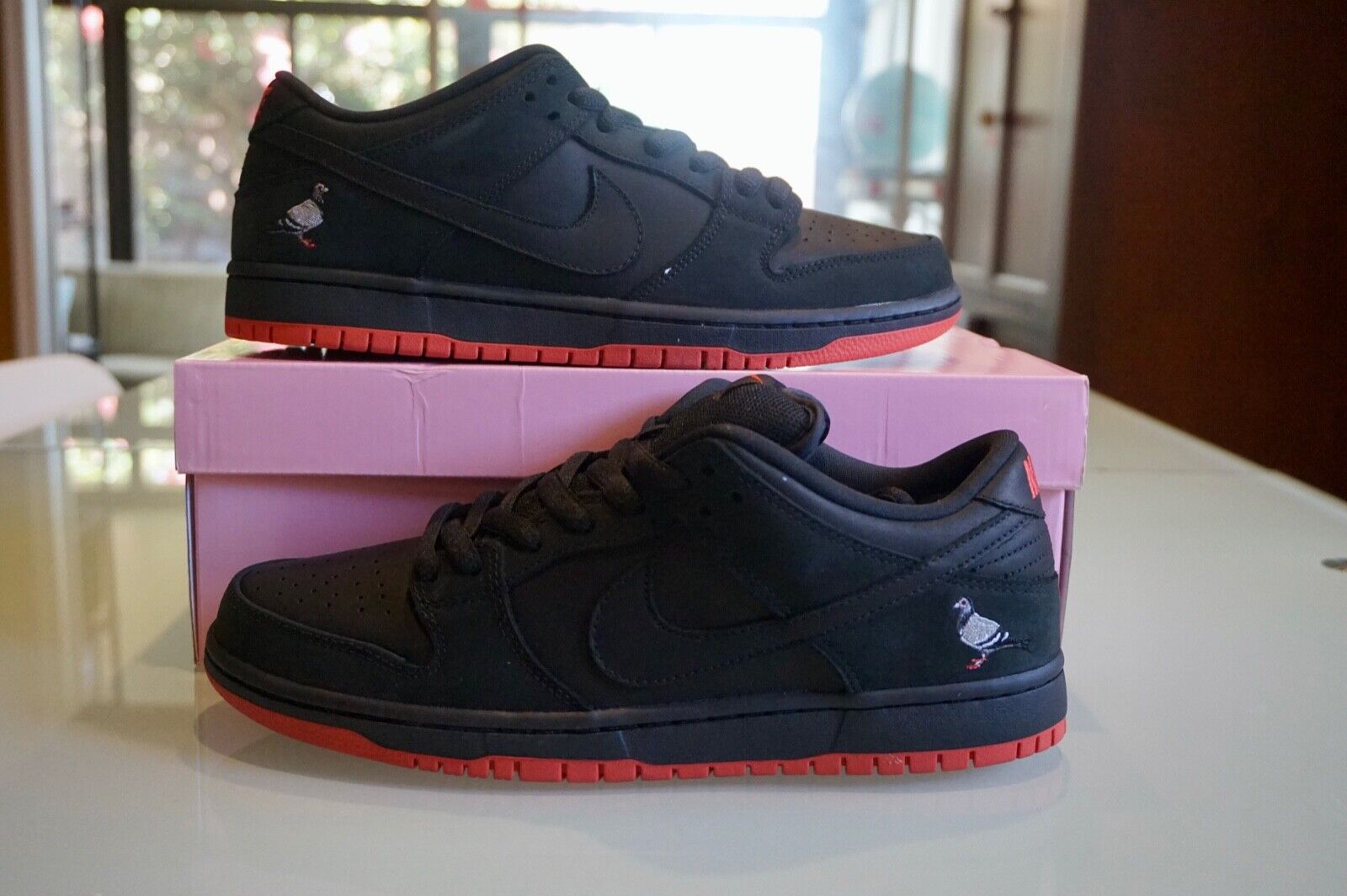Nike SB Dunk Low Black Pigeon Size 10 | eBay Nike SB Dunk Low Black Pigeon Size 10 | eBay