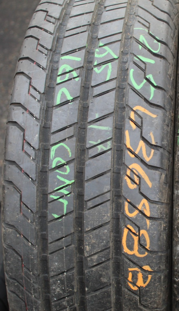 New 215 65 16C Continental, Conti Van Contact 106/104T, x1 Tyre (F1_tyres) L3658