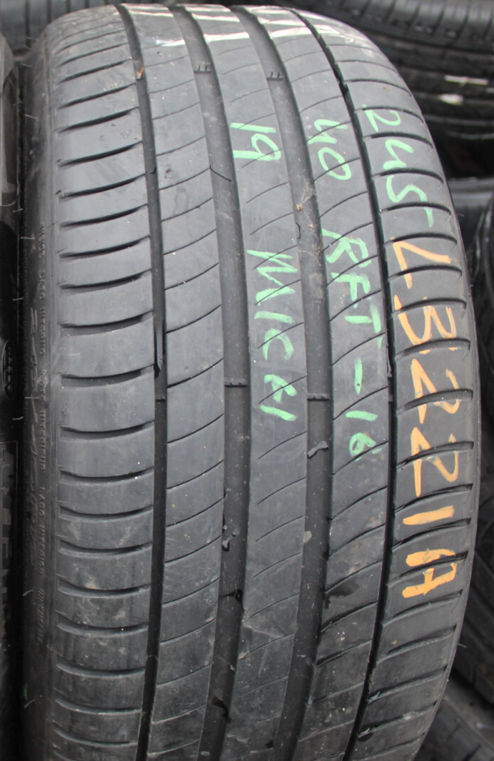 245 40 19 Michelin, RunFlat, MOE, XL, 98Y, x1 Single 6.0mm (F1_tyres) L3221A