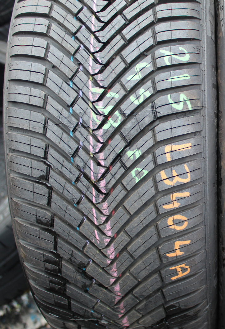 New 215 45 18 Continental, All Season, XL, 93V, x1 Tyre (F1_tyres) FO L3404
