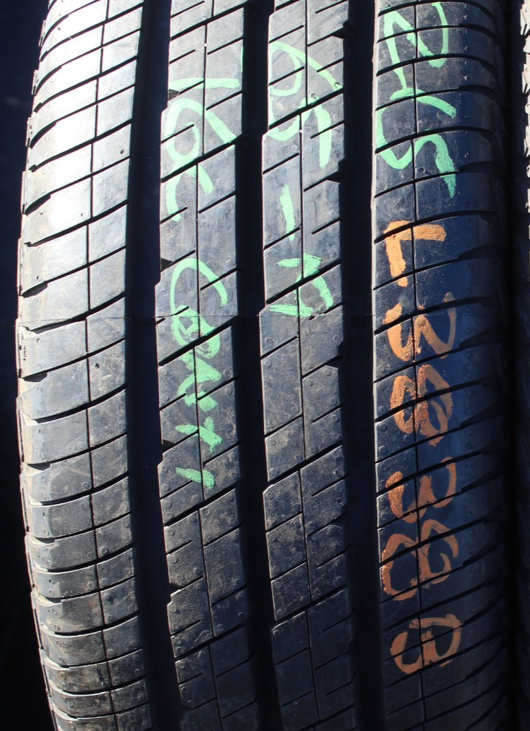 New 215 65 16C Continental, Vanco 2, 109/107T, x1 Tyre (F1_tyres) L3838