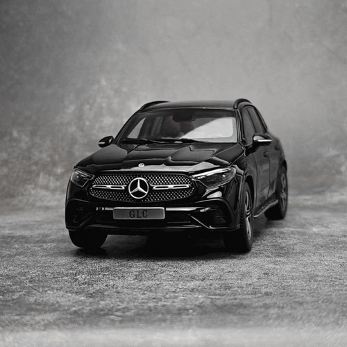 iscale 1/18 Scale Mercedes-Benz GLC X254 2024 Black Diecast Car