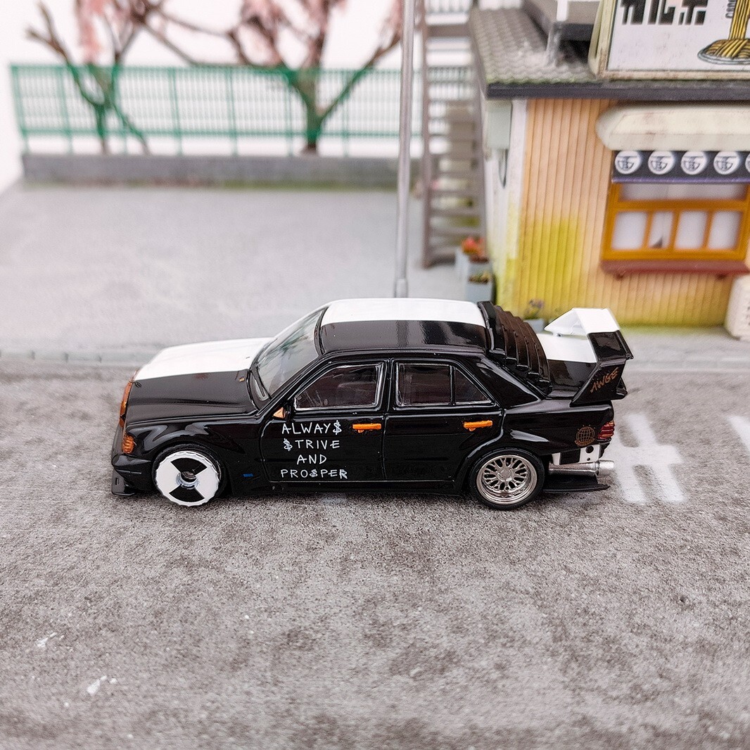 Seeker 1/64 Mercedes-Benz 190E W201 2.5-16 NFS Diecast Car
